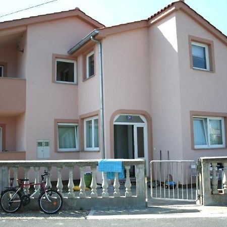 Ferienwohnung App Dzafic Vrh  Exterior foto