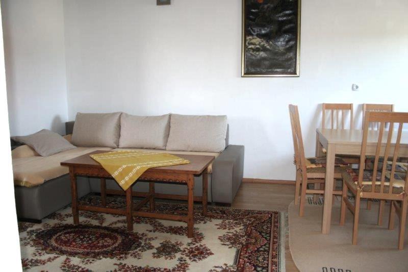 Ferienwohnung App Dzafic Vrh  Exterior foto